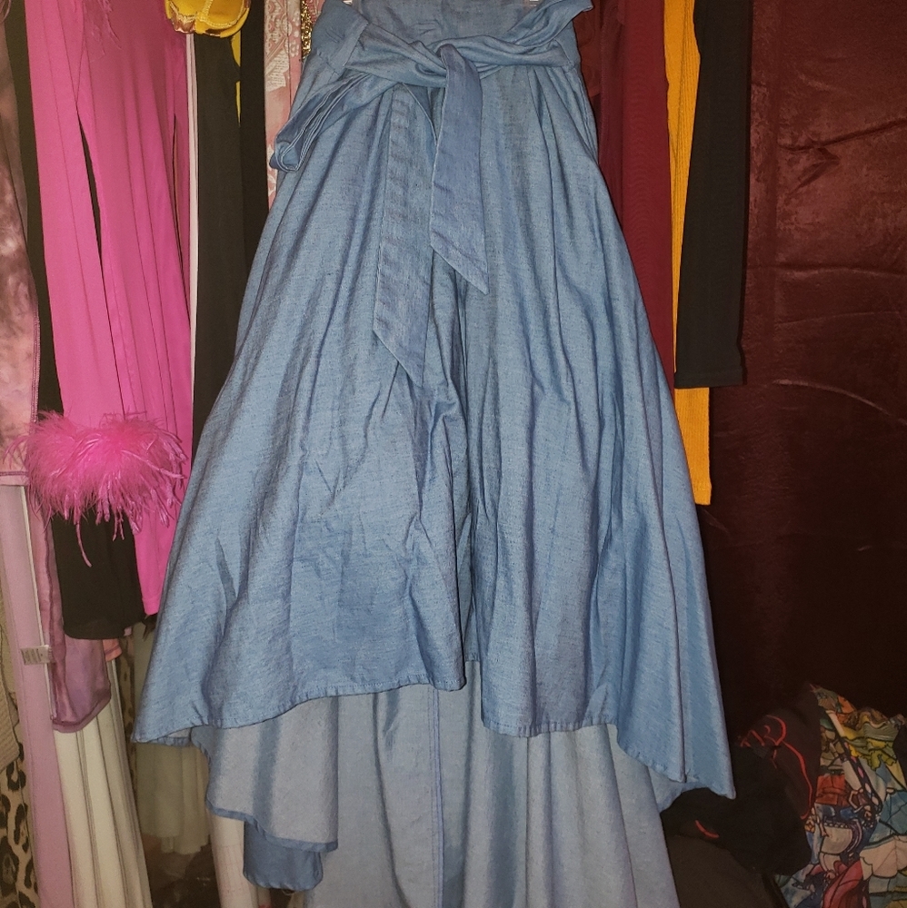 Retro skirt here